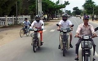 大泉洋さんバイクでベトナム南北縦断